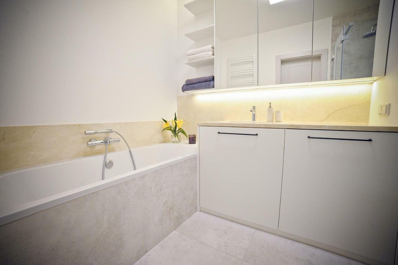 Luna Apartment Deluxe Gdansk Dış mekan fotoğraf